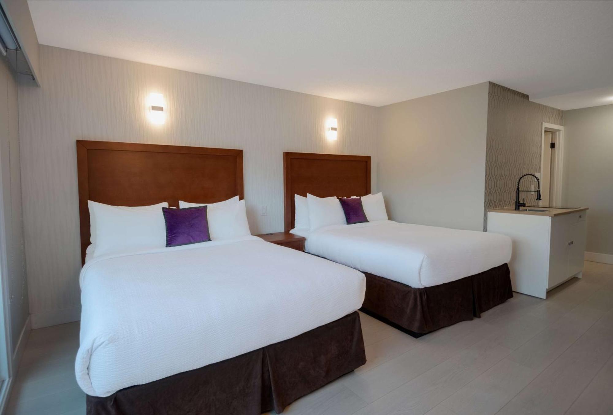 Coast Metro Vancouver Hotel Burnaby Eksteriør bilde